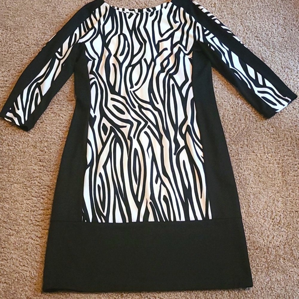 Donna Morgan Shift Dress